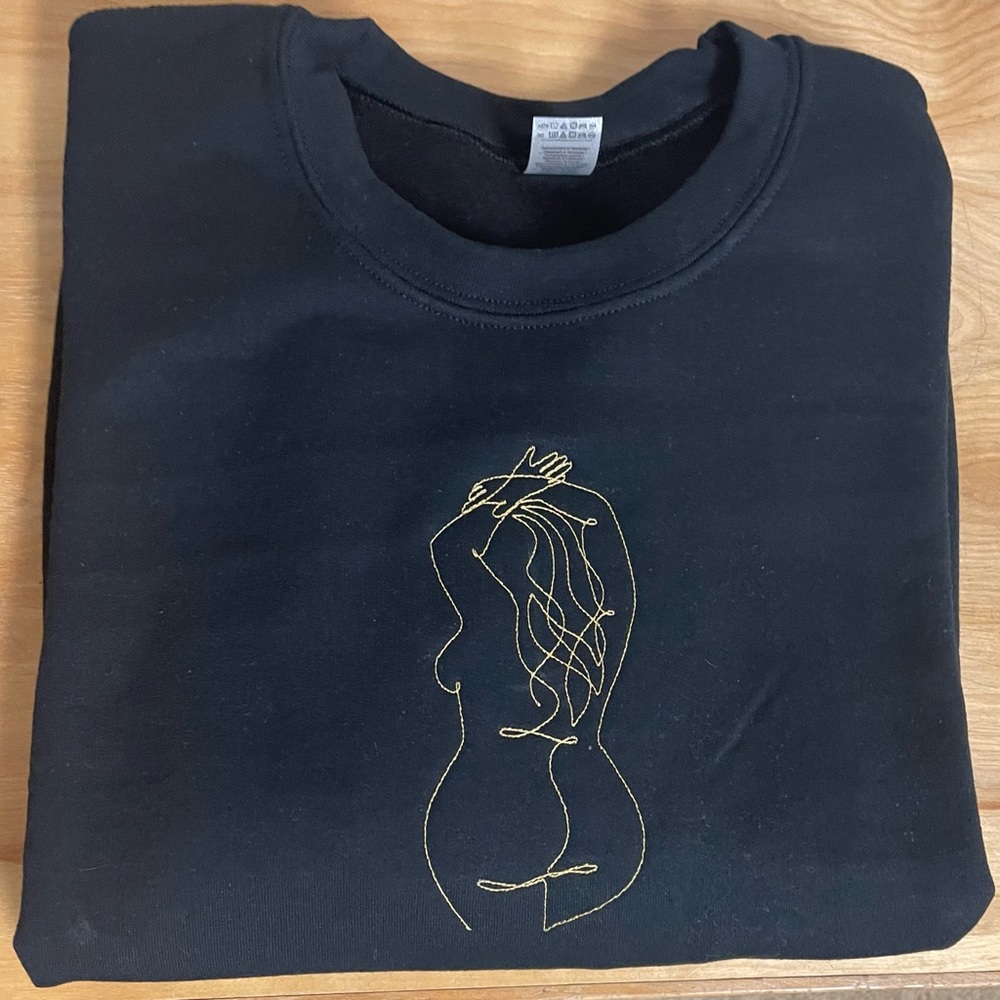 ADULT curvy lady embroidered sweatshirt with rose gold thread